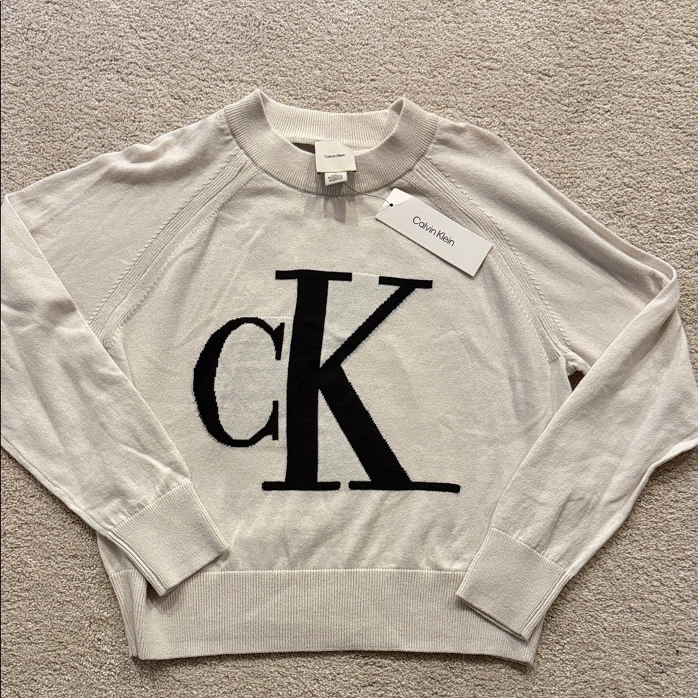 NWT Calvin Klein Beige Pullover with Black Initials Womens Size Medium - Picture 2 of 7